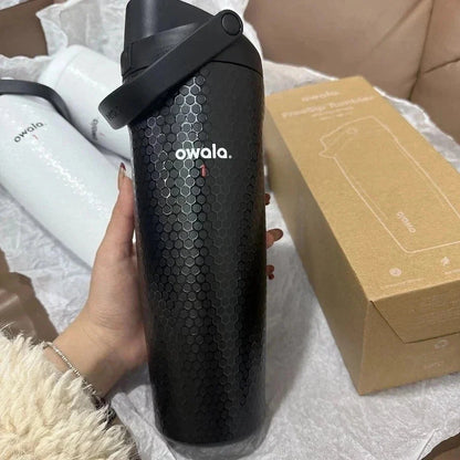 Limited Edition Owala Out of Bounds FreeSip Golf Water Bottle, 30 oz – Black