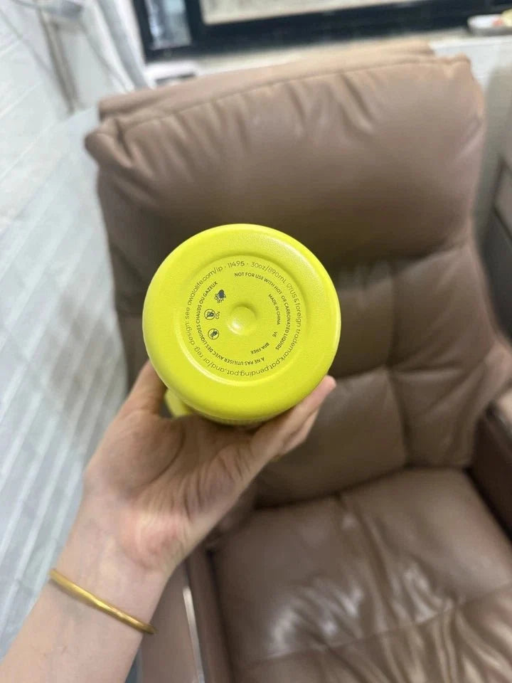 Limited Edition Owala That’s a Gimme 30oz FreeSip Water Bottle – Lemon Yellow
