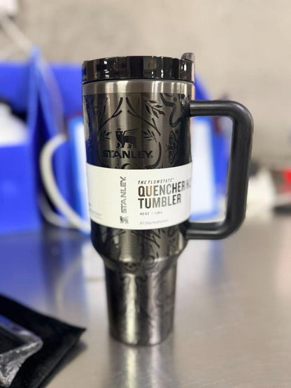 Stanley Halloween Quencher H2.0 FlowState Tumbler, 40 oz – Deadly Damask Design